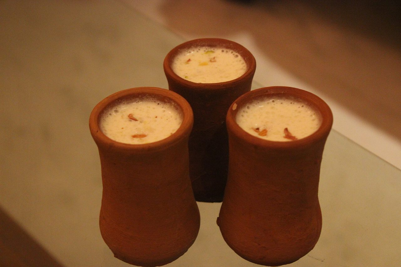 Matka kulfi served in earthen pots